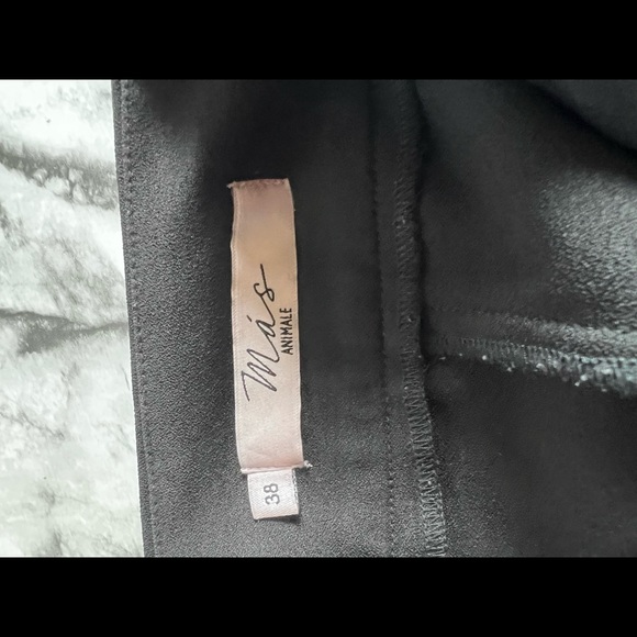 High Waisted Black Shorts - Picture 7 of 7